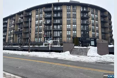 2400 Hudson Terrace 3F #3F, Fort Lee, NJ 07024 - Photo 11