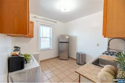 912 87th Street, North Bergen, NJ 07047 - Photo 7