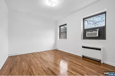 3060 Edwin Avenue 4C #4C, Fort Lee, NJ 07024 - Photo 7
