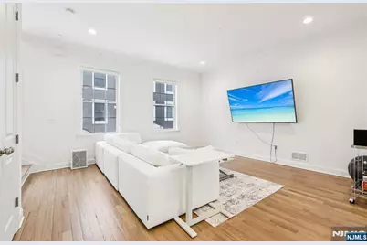 69 Parkside Lane 1203 #1203, Teaneck Township, NJ 07666 - Photo 11