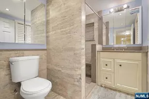 39 Springfield Ave 1st Floor, Hasbrouck Heights, NJ 07604 - Photo 15