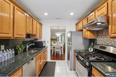 653 Richmond Court, Ramsey, NJ 07446 - Photo 23