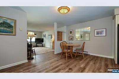 520 Newark Pompton 222 #222, Pequannock Township, NJ 07444 - Photo 9