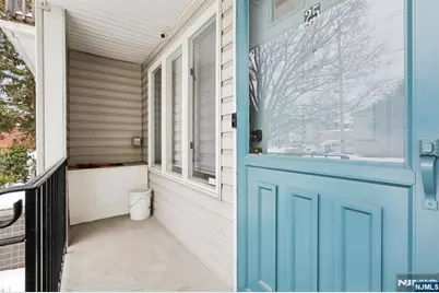 25 Willow Wood Square 25 #25, East Rutherford, NJ 07073 - Photo 5