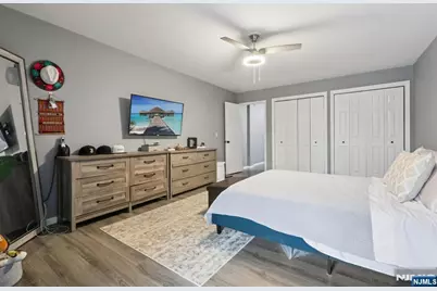 25 Willow Wood Square 25 #25, East Rutherford, NJ 07073 - Photo 21