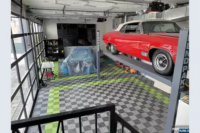 422 Anderson Avenue, Cliffside Park, NJ 07010 - Photo 29