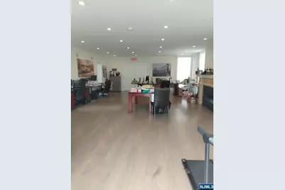 422 Anderson Avenue, Cliffside Park, NJ 07010 - Photo 21