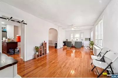 359 Bogert Bogert, Ridgewood, NJ 07450 - Photo 3