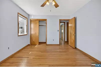 1-20 Kenneth Avenue, Fair Lawn, NJ 07410 - Photo 13