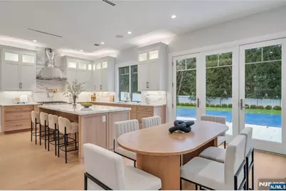 7 Central Avenue, Demarest, NJ 07627 - Photo 15