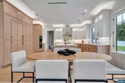 7 Central Avenue, Demarest, NJ 07627 - Photo 17