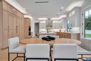 7 Central Ave, Demarest, NJ 07627 - Photo 17