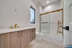 7 Central Ave, Demarest, NJ 07627 - Photo 27