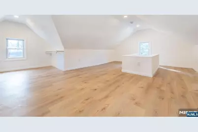 363 Marlboro Road, Englewood, NJ 07631 - Photo 23