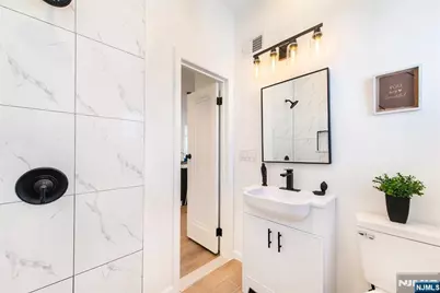 363 Marlboro Road, Englewood, NJ 07631 - Photo 11