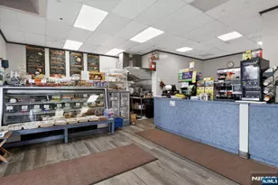 6 Horizon Road 1704, Fort Lee, NJ 07024 - Photo 25