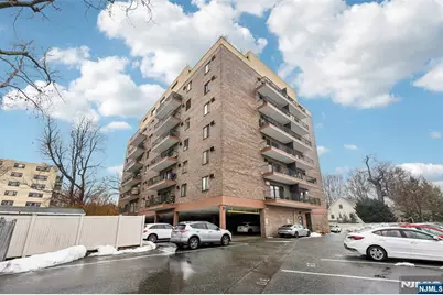 140 Euclid Avenue 6E #6E, Hackensack, NJ 07601 - Photo 17