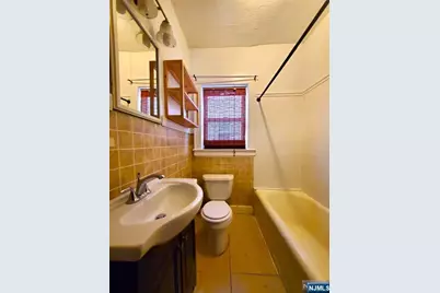 332 Franklin Avenue 1L #1L, Belleville, NJ 07109 - Photo 11