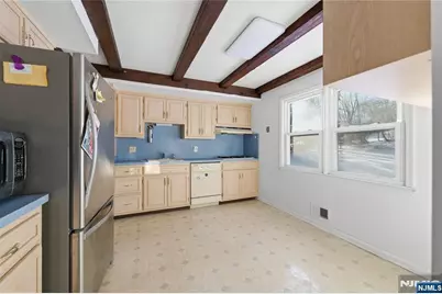 6 Brookside Avenue, Hackettstown, NJ 07840 - Photo 9