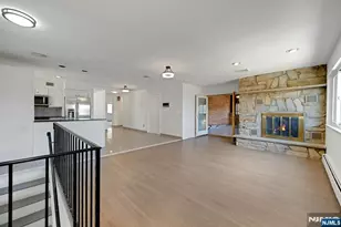 2413 Hammett Ave, Fort Lee, NJ 07024 - Photo 17