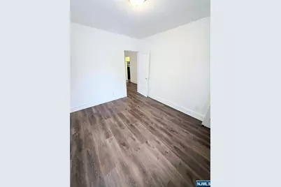 655 Marin Avenue, Lyndhurst Township, NJ 07071 - Photo 13