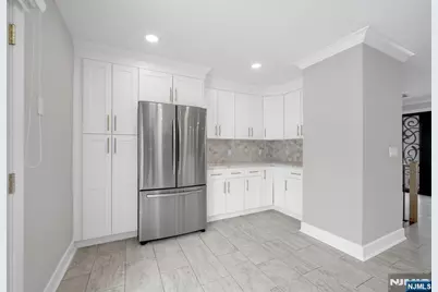 475 Cedar Lane, Paramus, NJ 07652 - Photo 7