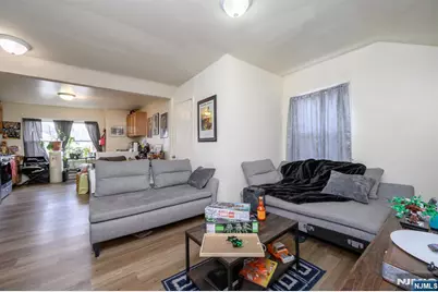 1053 Hunterdon Street, Newark, NJ 07112 - Photo 37