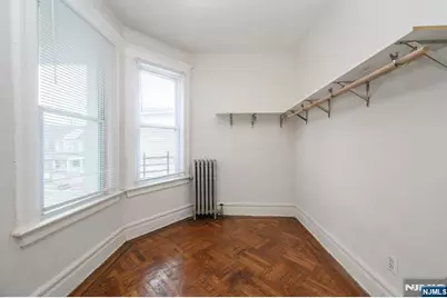 1053 Hunterdon Street, Newark, NJ 07112 - Photo 21