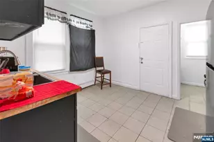 267-269 Leslie St, Newark, NJ 07112 - Photo 7