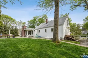 52 Knickerbocker Rd, Demarest, NJ 07627 - Photo 11