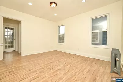 81 Berkeley Avenue, Bloomfield, NJ 07003 - Photo 19