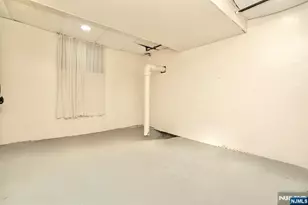 81 Berkeley Ave, Bloomfield, NJ 07003 - Photo 41