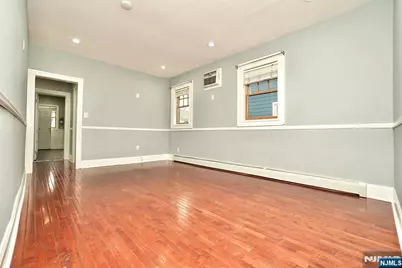 81 Berkeley Avenue, Bloomfield, NJ 07003 - Photo 3