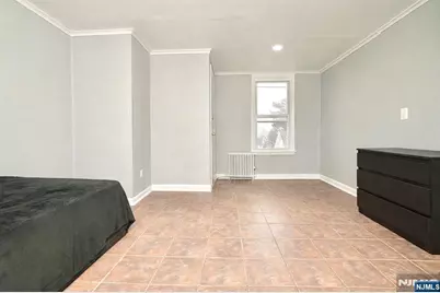 81 Berkeley Avenue, Bloomfield, NJ 07003 - Photo 33