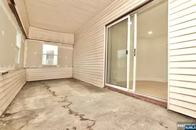 81 Berkeley Avenue, Bloomfield, NJ 07003 - Photo 31