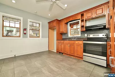 81 Berkeley Avenue, Bloomfield, NJ 07003 - Photo 5