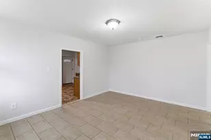 61 Morris Pl, Bloomfield, NJ 07003 - Photo 1