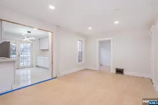 14 Highwood Ave, Glen Rock, NJ 07452 - Photo 5