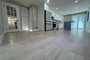 8 Dohrman Ave, Teaneck Township, NJ 07666 - Photo 5