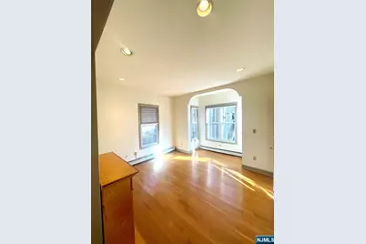 49 Passaic Avenue 2 #2, Rutherford, NJ 07070 - Photo 7