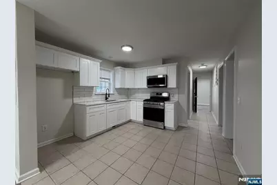 167 5th 1 #1, Paterson, NJ 07522 - Photo 3