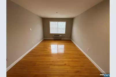 333 Willow Street 202 #202, Teaneck Township, NJ 07666 - Photo 15