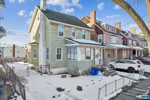 96-98 Beaumont Pl, Newark, NJ 07104 - Photo 25