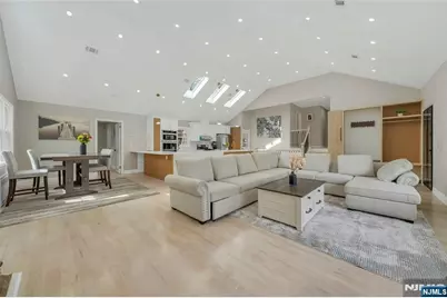 346 Hamilton Avenue, Glen Rock, NJ 07452 - Photo 5