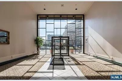 1111 River Road E20 #E20, Edgewater, NJ 07020 - Photo 15