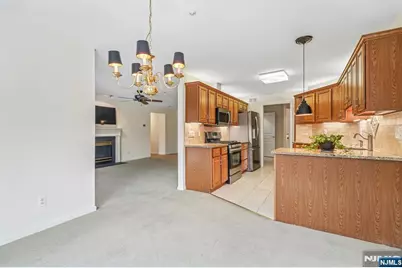 69 Turnberry Road 2 #2, Little Falls Township, NJ 07424 - Photo 15