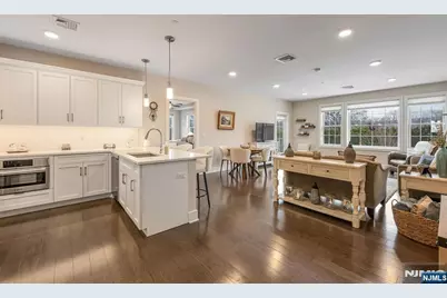 5201 Rio Vista Lane, Northvale, NJ 07647 - Photo 9