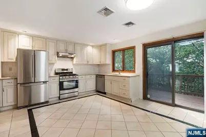 155 Morningside #A, Palisades Park, NJ 07650 - Photo 5