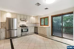 155 Morningside, Palisades Park, NJ 07650 - Photo 5