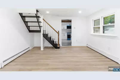 292 Macopin Road, Bloomingdale, NJ 07403 - Photo 15